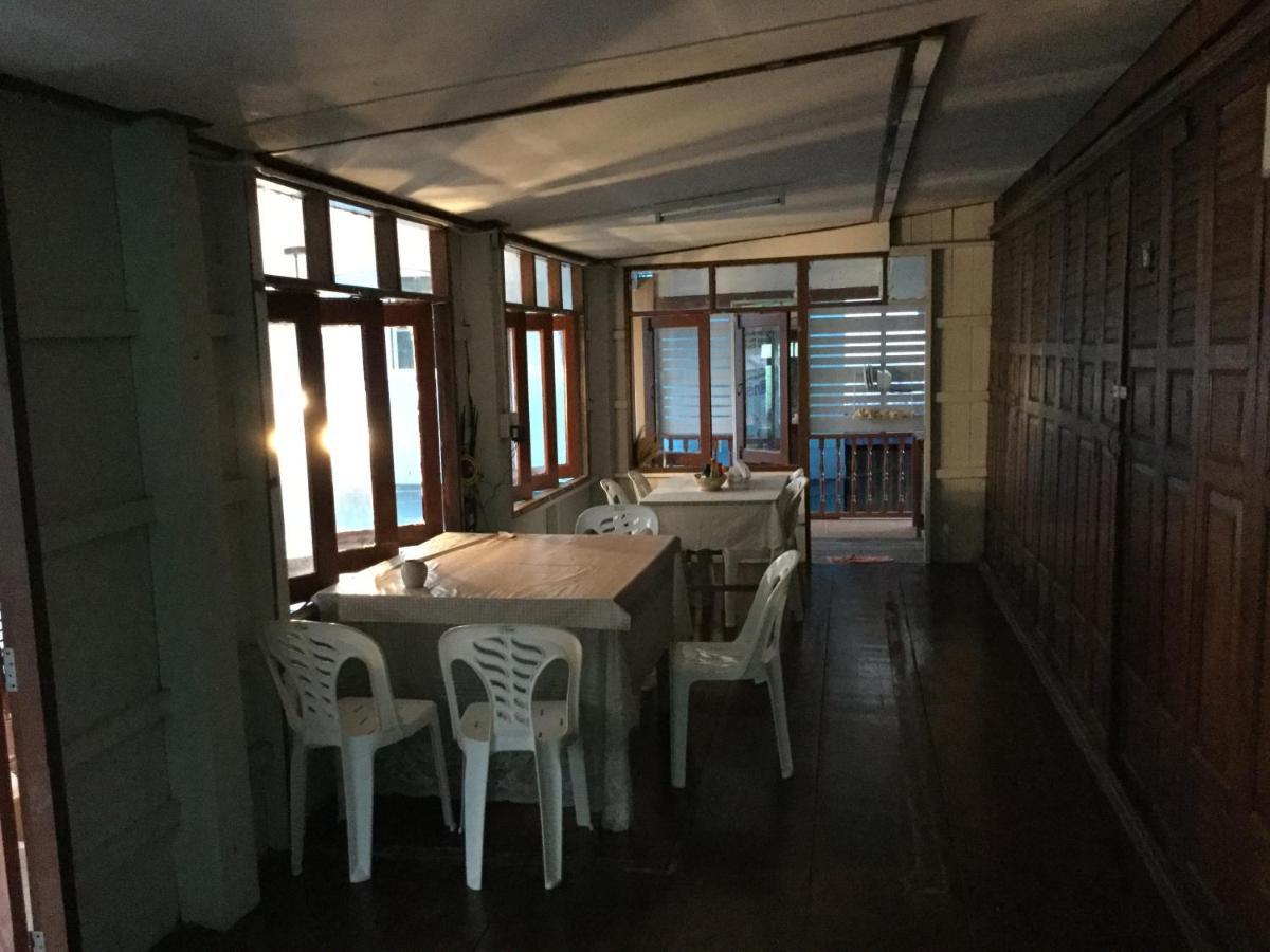Siriwal Guesthouse Пра Након Си Аютая Екстериор снимка